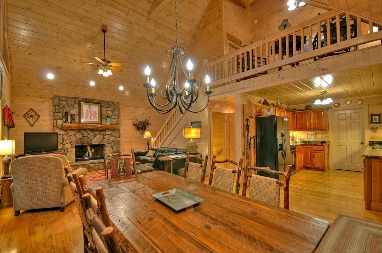 Aska Adventure Lodge Blue Ridge Exterior foto
